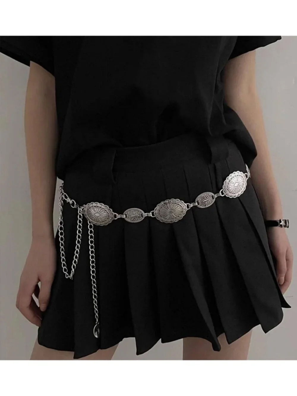 Vintage Boho Chain Belt Silver Tone Black Stone Concho Style Mosaic Adjustable